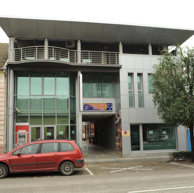 Apartment And Rooms In Club Indija Eksteriør bilde