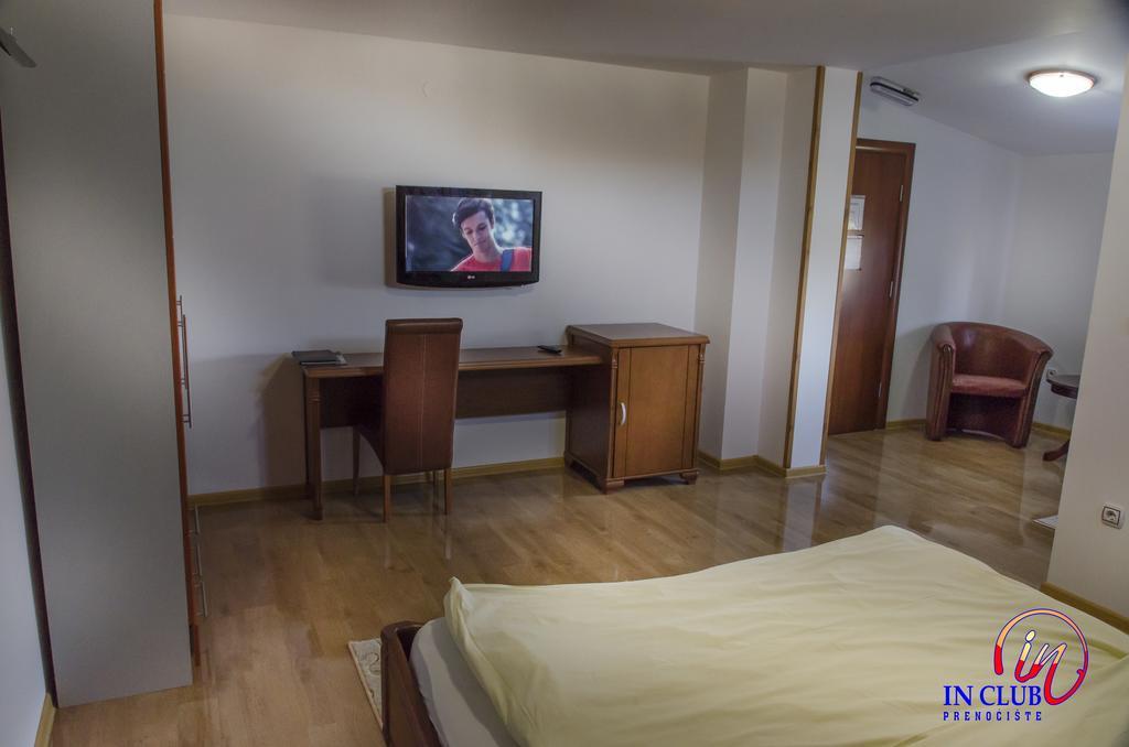 Apartment And Rooms In Club Indija Eksteriør bilde