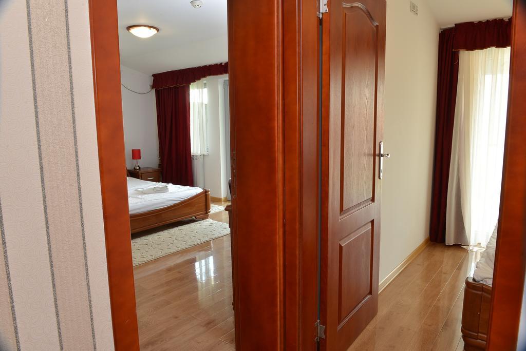 Apartment And Rooms In Club Indija Eksteriør bilde